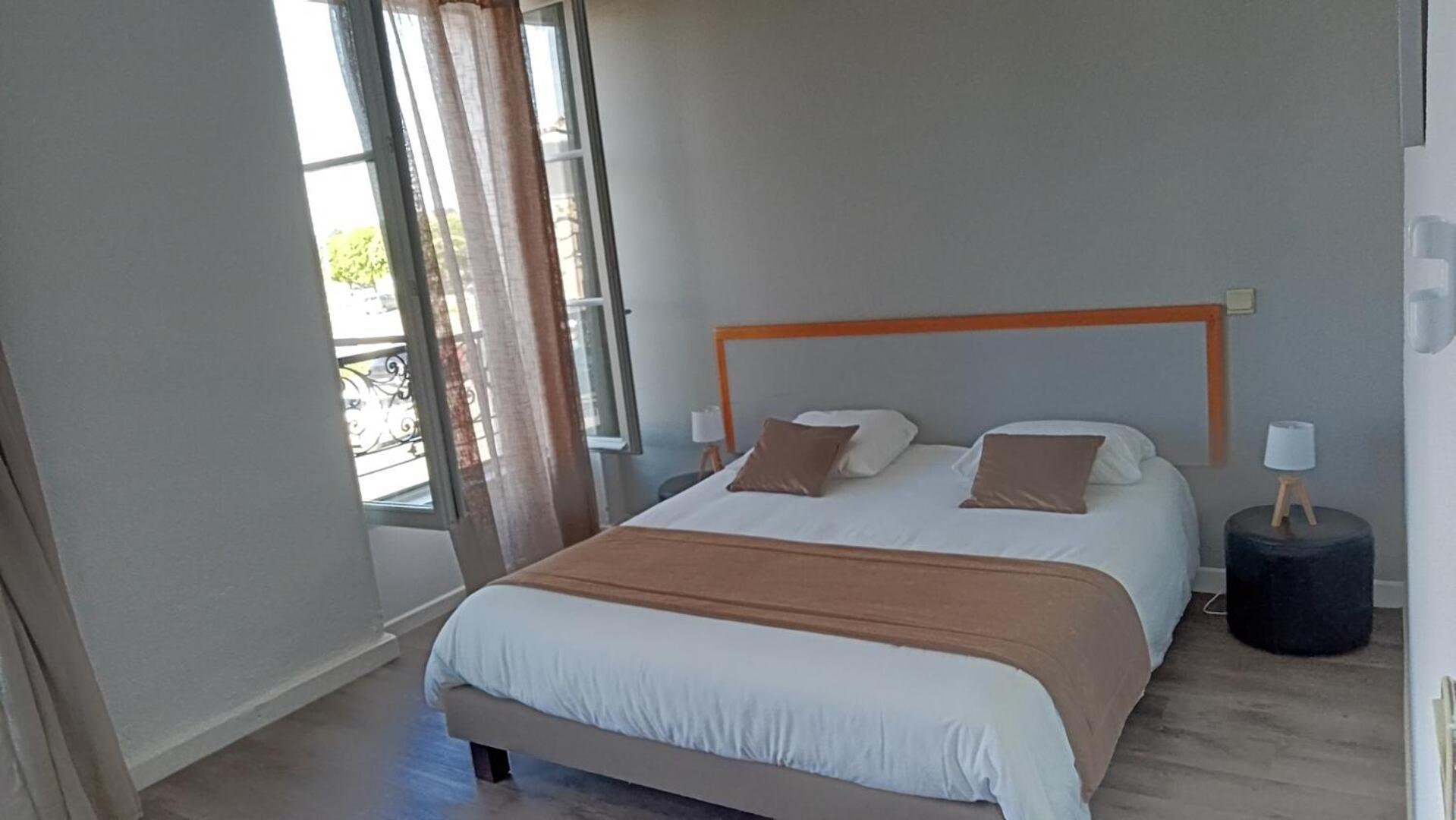 Hotel De France Vatan Екстериор снимка